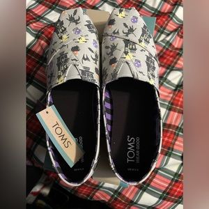 TOMS Women’s 6.5 Alpargata Glow in the Dark Witchcraft Print Slip Ons (New)